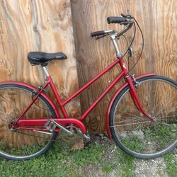 Women’s Street Bike