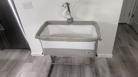 Cloud Baby Bassinet