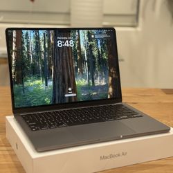 Macbook Air 13 Inch M2 16GB 256GB SSD