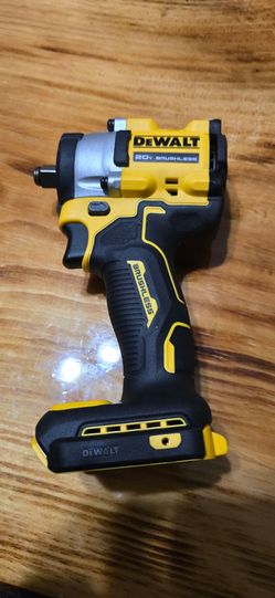 Dewalt Wrench