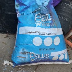 Clay  cat litter