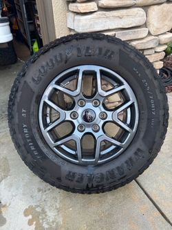 2025 Ford Ranger XLT tires