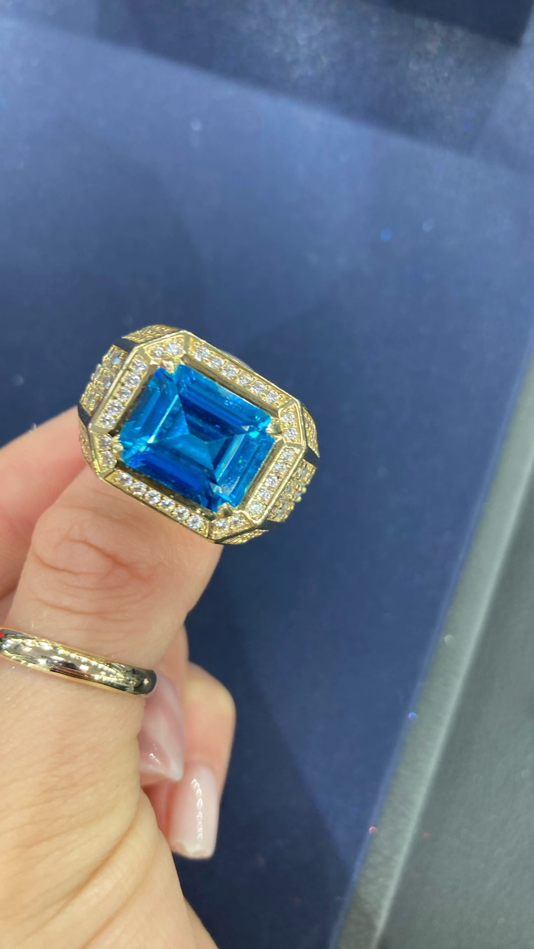 Ring