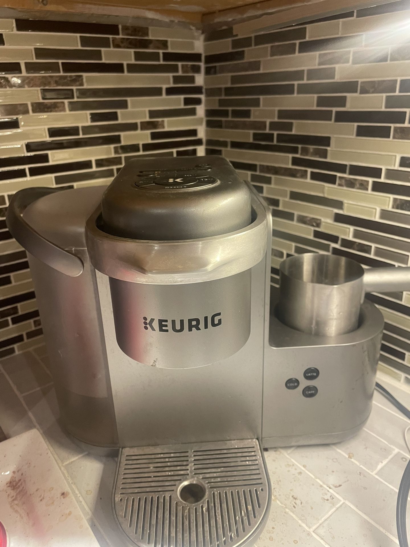 ☕ Keurig Latte & Cappuccino Coffee Maker Single Serve Coffee Latte & Cappuccino Maker