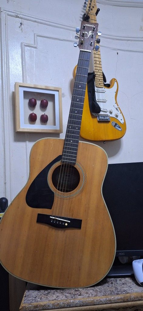Yamaha FG-420-L Guitar
