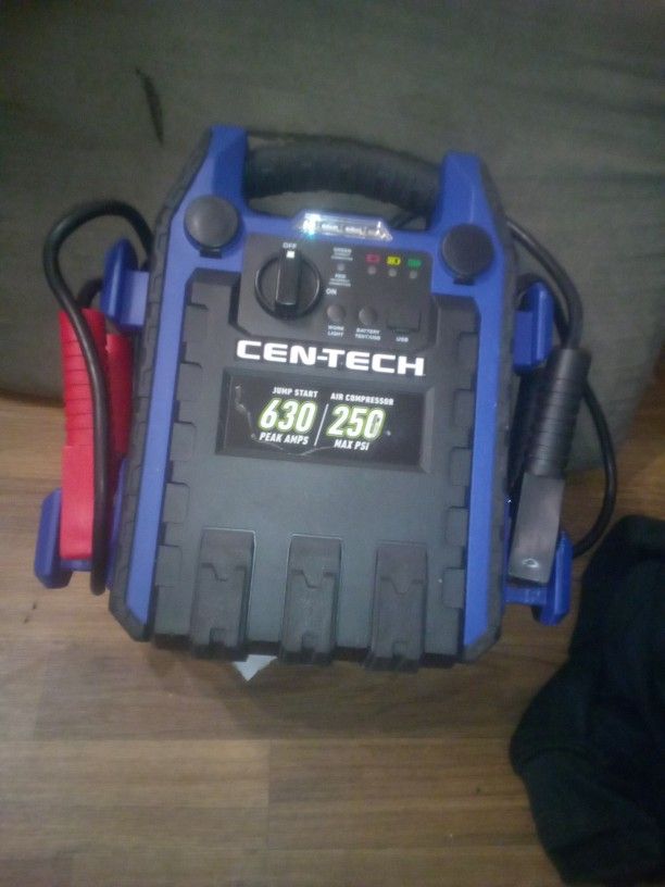 Syntek 630 Amp Car Jumper Light With Two Cigarette Lighters Ports And