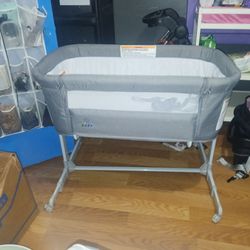 bedside sleeper bassinet
