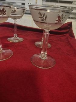 Vintage 1960s libby champagne glass