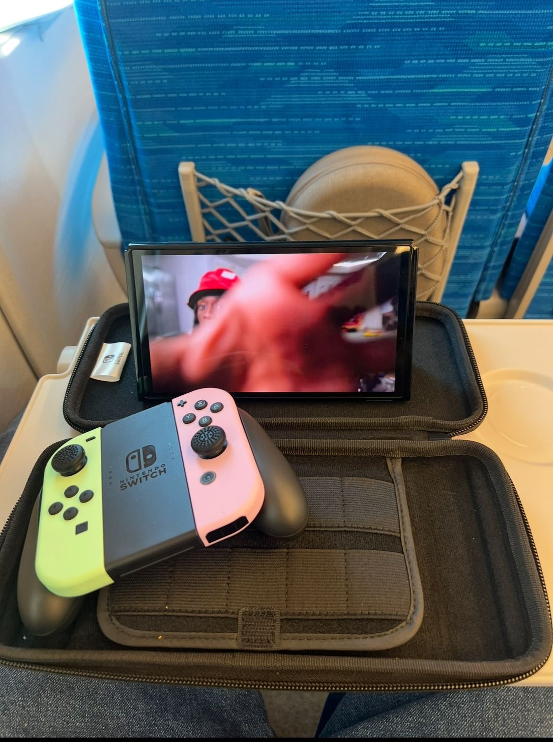 OLED Nintendo Switch W 5 Games