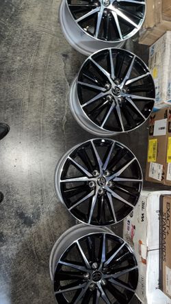 2024 Toyota Camry rims
