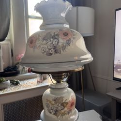 Antique Gone With The Wind Hurricane Table Lamp 