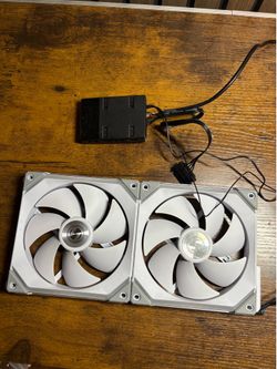 LIAN LI SL 140MM ARGB WHITE FANS + FAN HUB