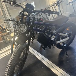 Dual-motor electric bicycle