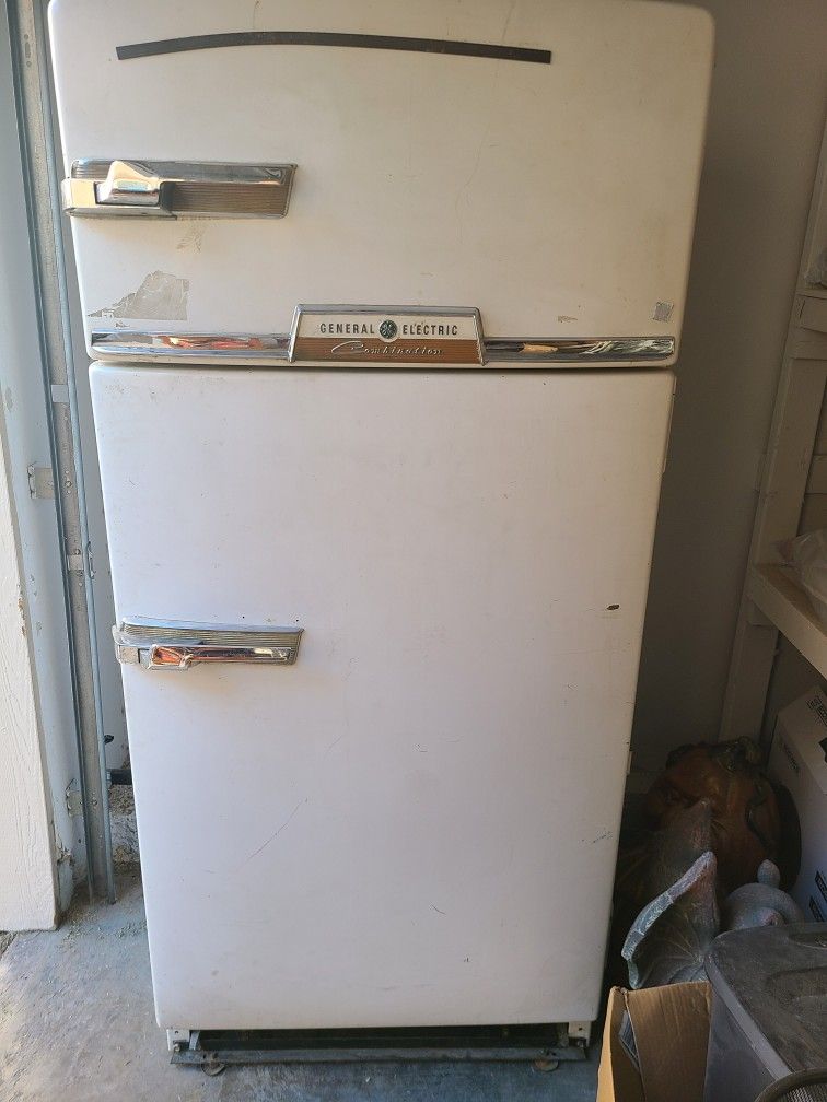 Vintage Fridge and Freezer