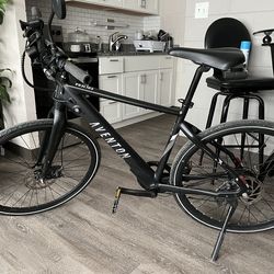 AVENTON  E-BIKE  WITH KEYS