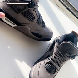 Jordan 4 cave stone 6.5 