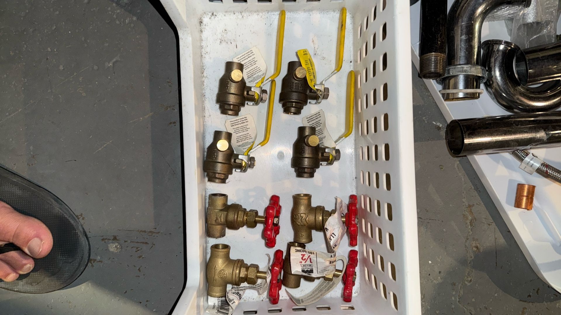 Shutoff And Stop Valves 8 Total Plumbing Shutoffs