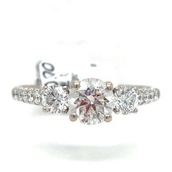 18Kt White Gold Diamond Ring 2.80g 1.30CTW Size 7.5 I-1956