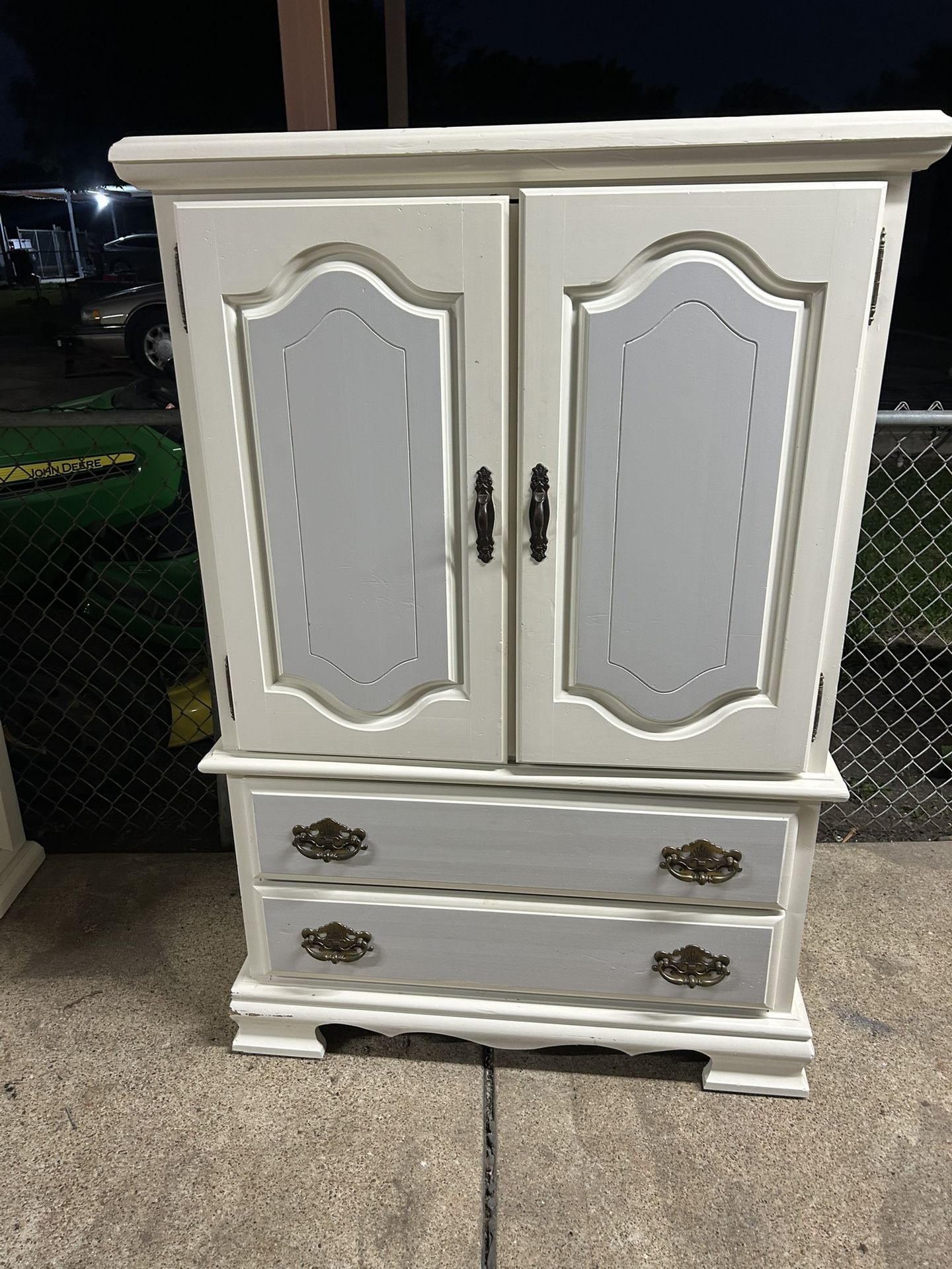 3 Drawer Armoire 
