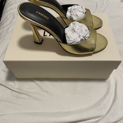 Gold L’ AGENCE Avery Slide Sandals Women’s Size 8 New In Box Never Worn