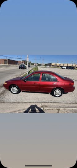 2000 Ford Escort