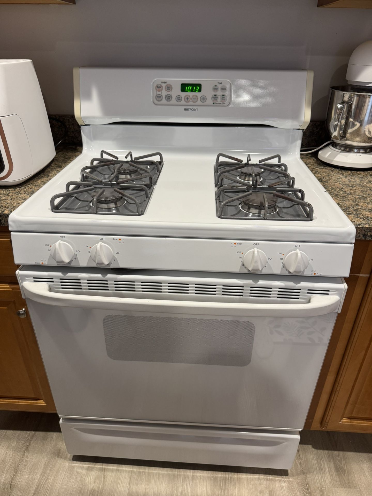 Hot point Gas Stove