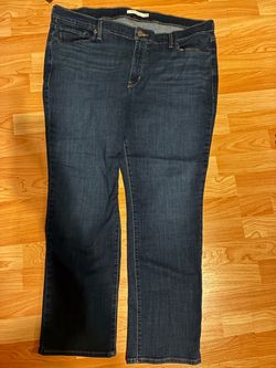 Levi's Women's Dark Wash Jeans size 18/20