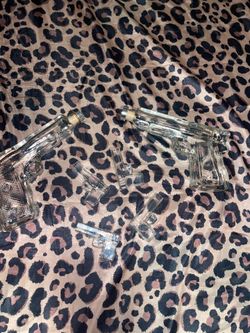 Liquor pistols