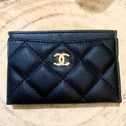 Chanel Quilted Caviar Card Holder 