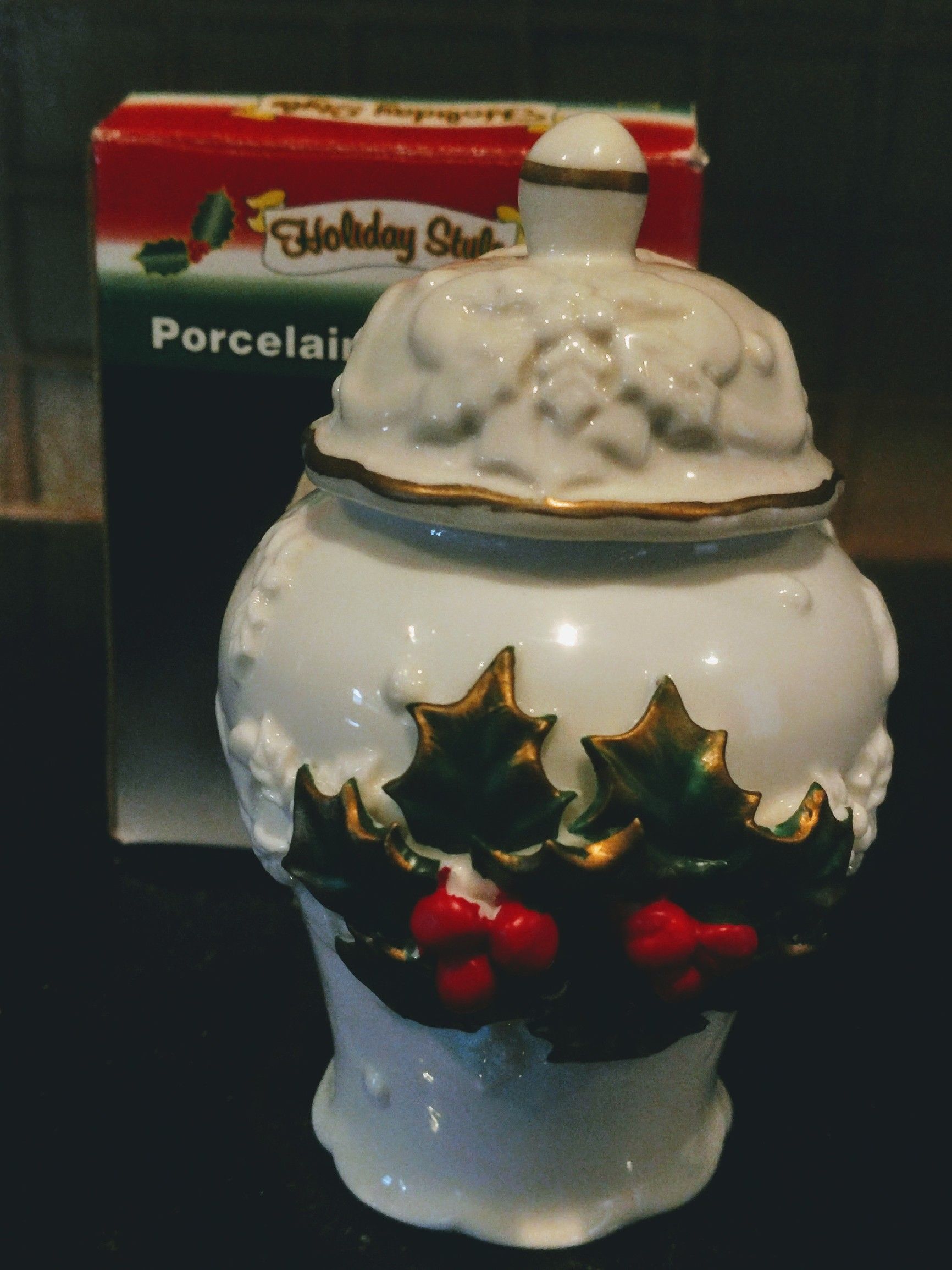 Vintage Porcelain Ginger Jar
