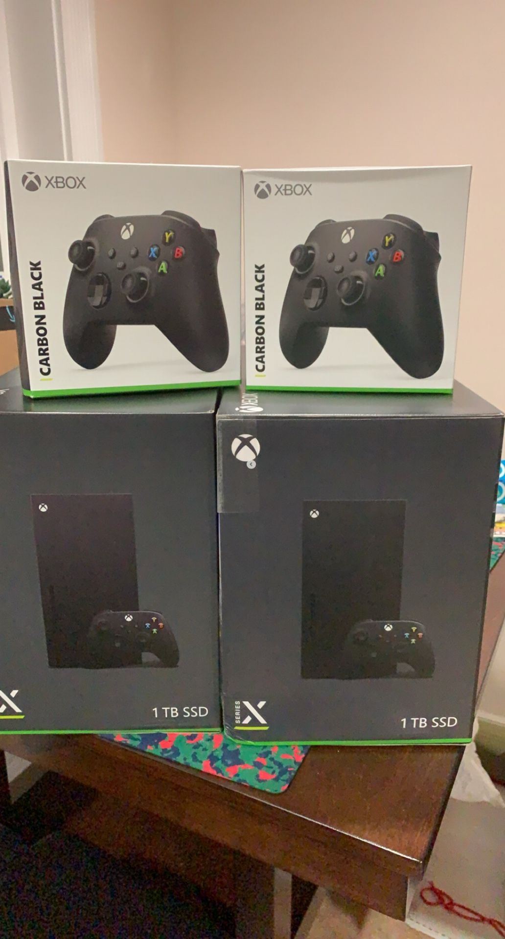 XBOX SERIES X W/ Extra Series X Controller