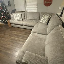 Deep seated sectional by Broyhill