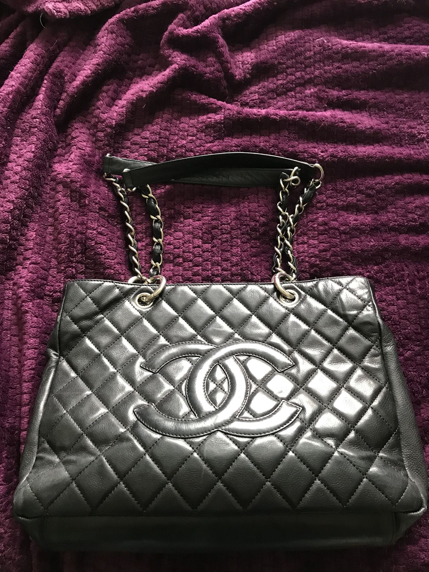Chanel GST in black caviar leather with silver hardware
