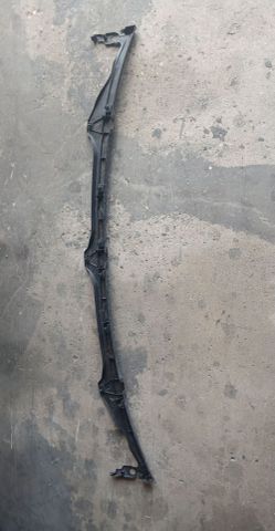 16-20 Mercedes C300 Windshield Cowl Panel Oem