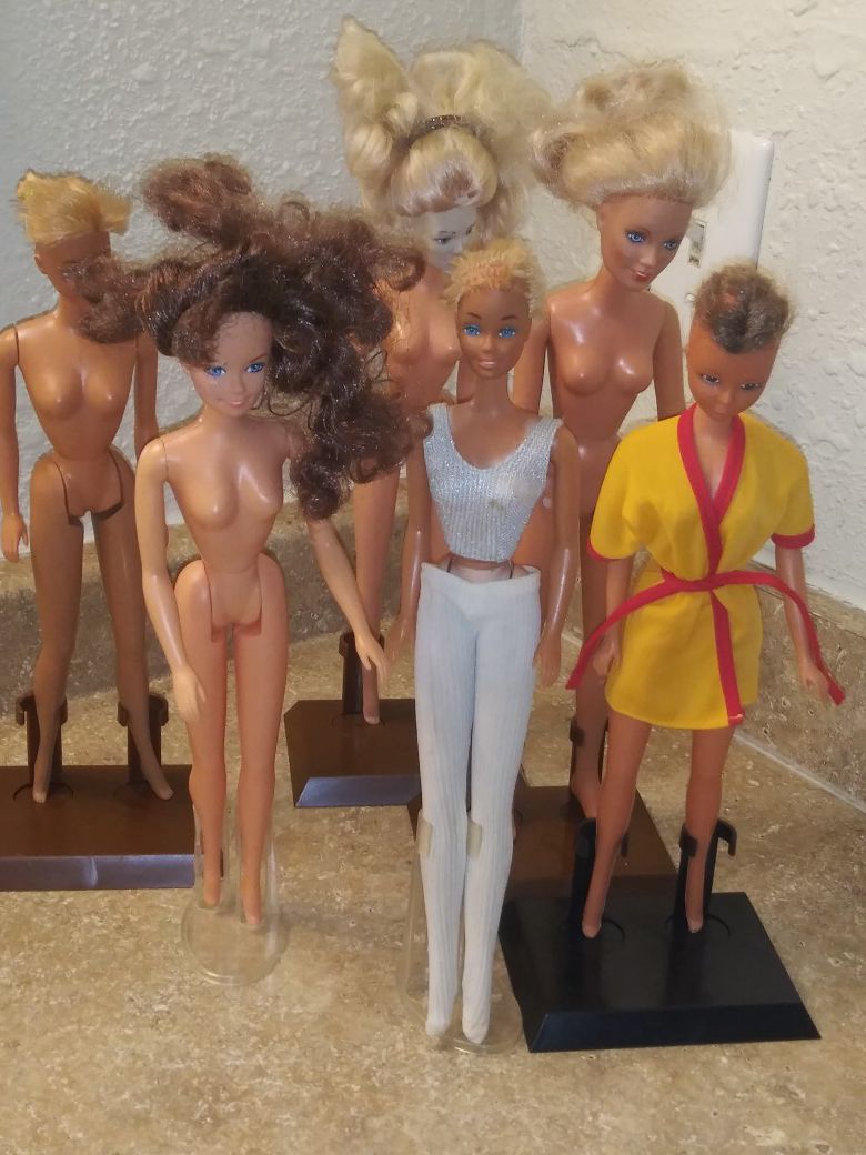 6 vintage 1977, 1978, 1966 dolls mego Corp, Mattel, kenner,Durham