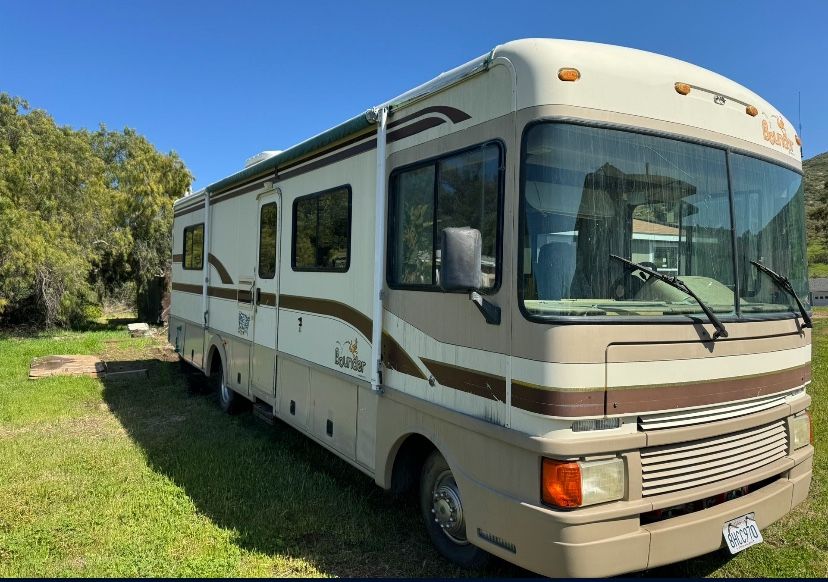 1997 Fleetwood Bounder for Sale in San Diego, CA - OfferUp