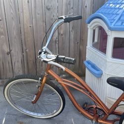 Schwinn Beach Cruiser 