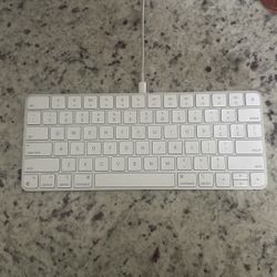 Apple Magic Keyboard