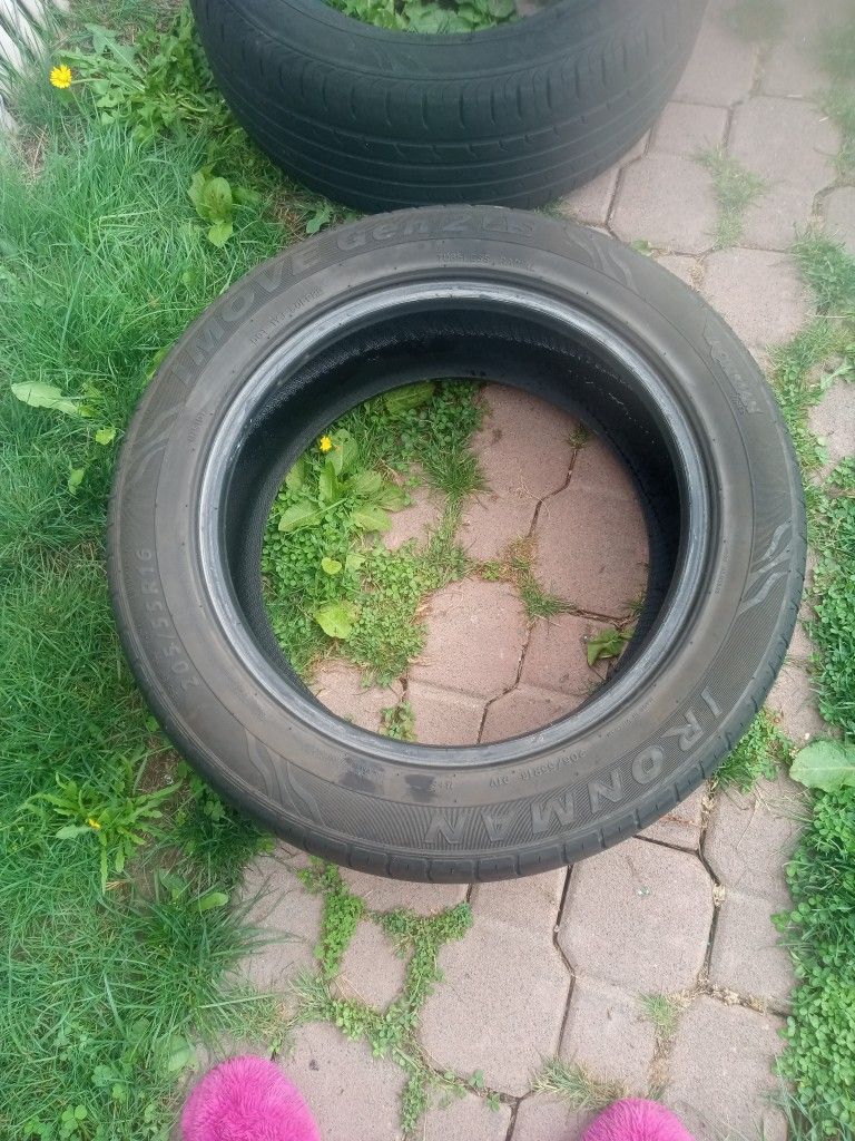 Tires IRON MAN