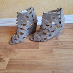 Sandals (Wedge heel)