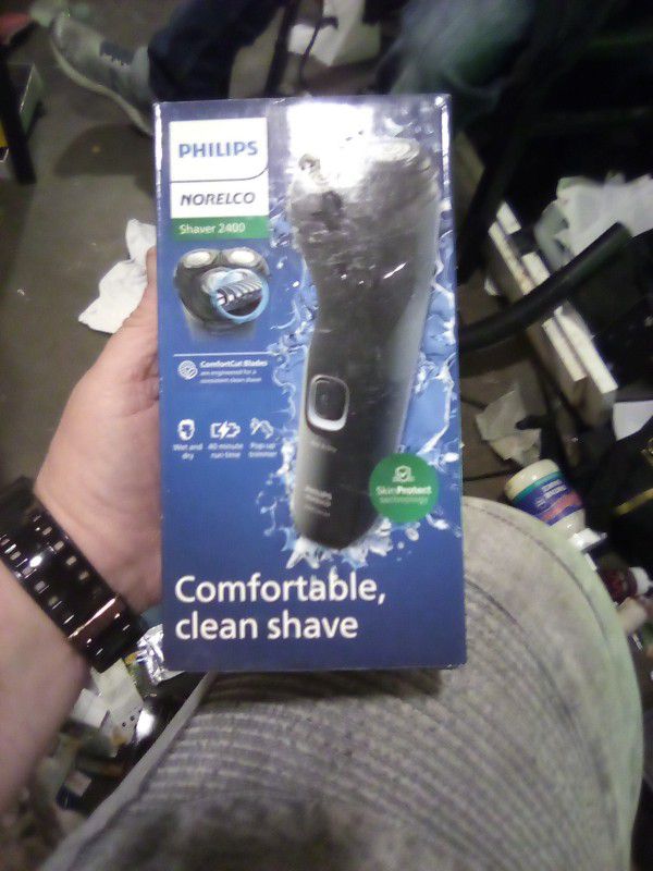 Philips Norelco Shaver 2400 Series 48 Heads