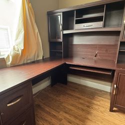 Free Desk