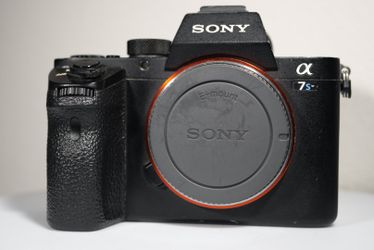 Sony a7sii camera body only