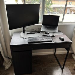 IKEA Micke Desk