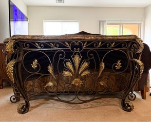 Luxury Marble Entryway Console Table – 83”