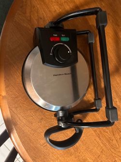 Hamilton Beach waffle maker