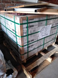 Tiles 3x6 72 boxes 86 pieces in a box.