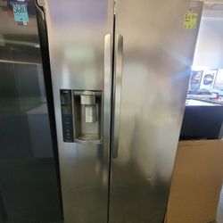 Refrigerator Lg