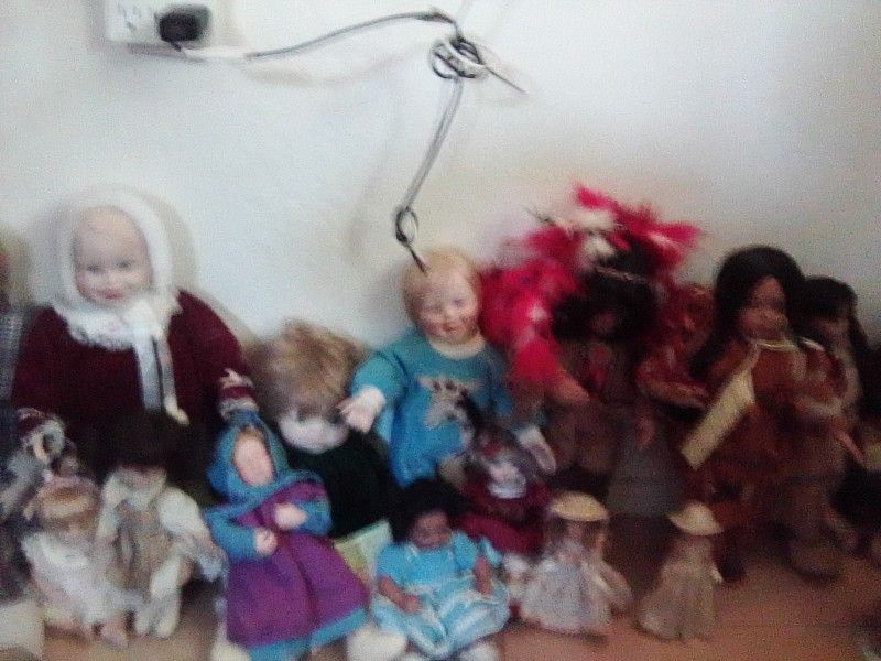 Mixed Doll Lot