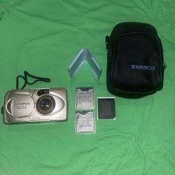 Olympus Digital D-490 Camera